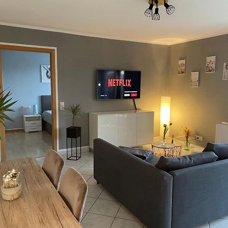 Im Grünen - Ferienwohnung mit privatem Garten, Terrasse, Spielplatz&schöner Aussicht Weilheim Exterior foto